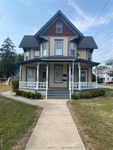 Building Photo - 90 River Ave