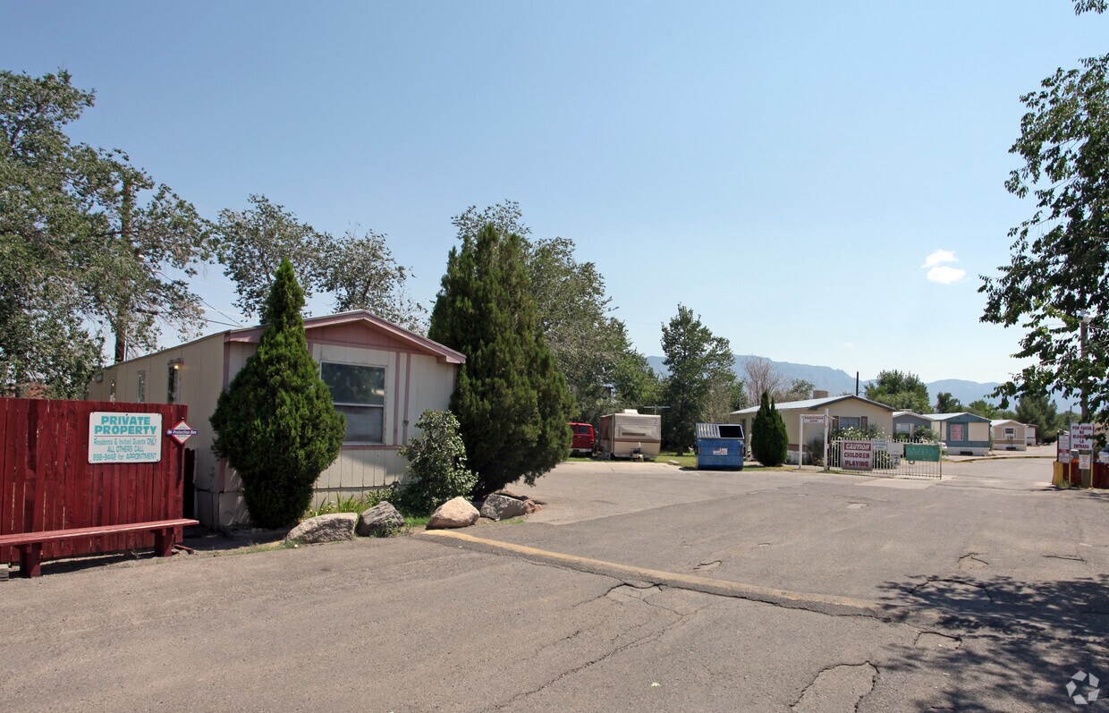 Foto principal - North Court Mobile Home Park