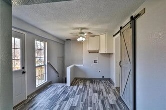 Building Photo - 711 S Northern Blvd