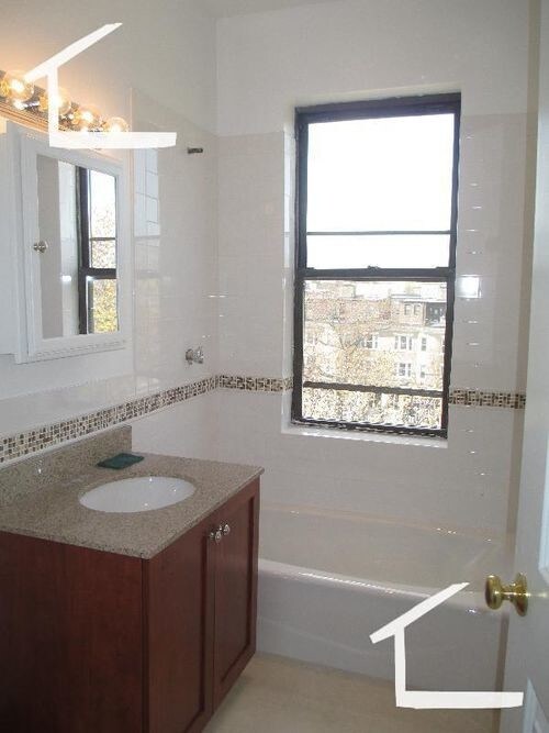 Foto del edificio - 29 Glenville Ave