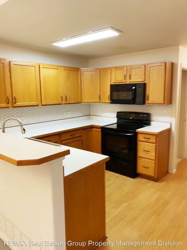 Building Photo - 2 br, 3 bath House - 3911 Christy Heights