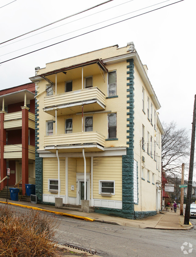Primary Photo - 1000-1002 Walnut St