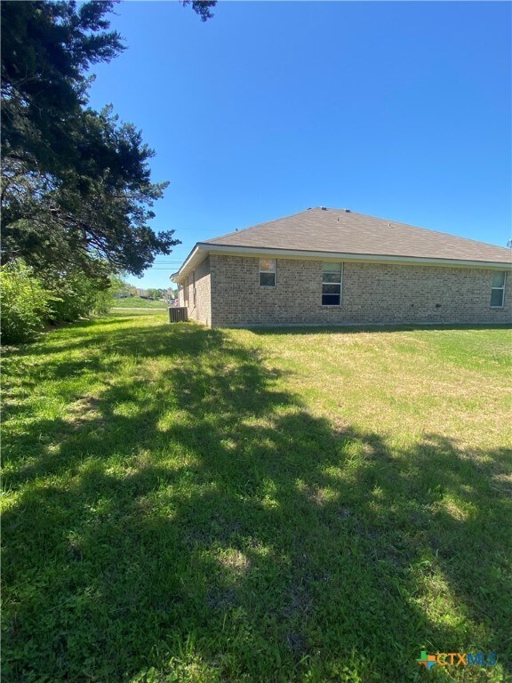 Building Photo - 1517 Pueblo Trce