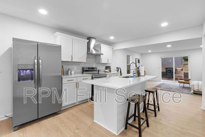 Photo - 1025 42nd Avenue N