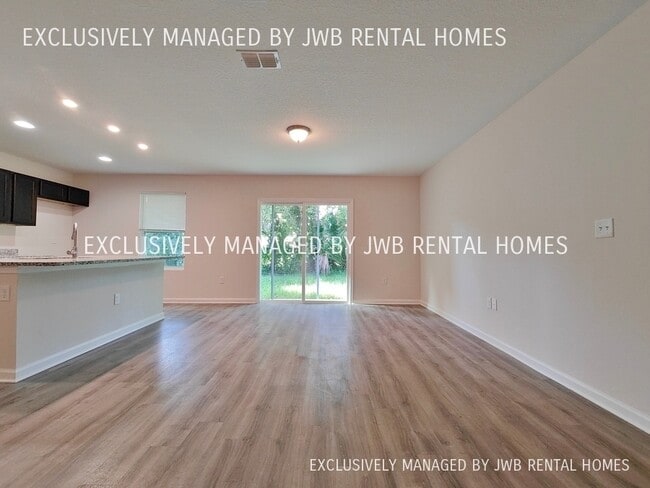 Building Photo - 1442 Golfair Blvd