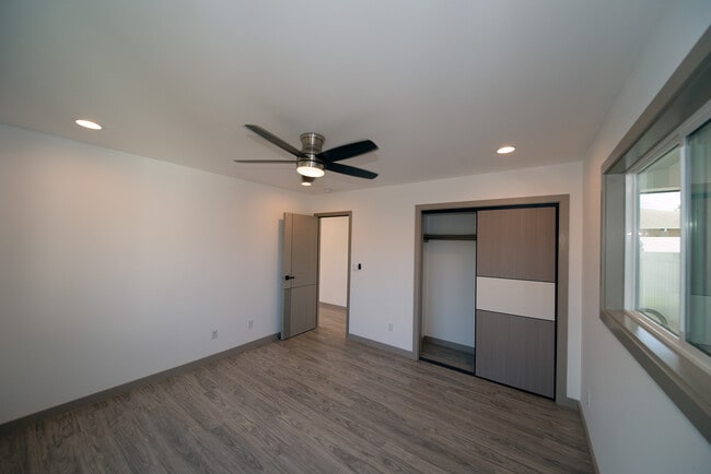 Foto del edificio - 1528 Hooli Cir