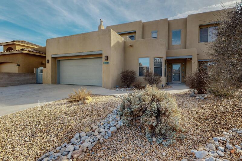 Primary Photo - 4404 Red Tail Ct NW