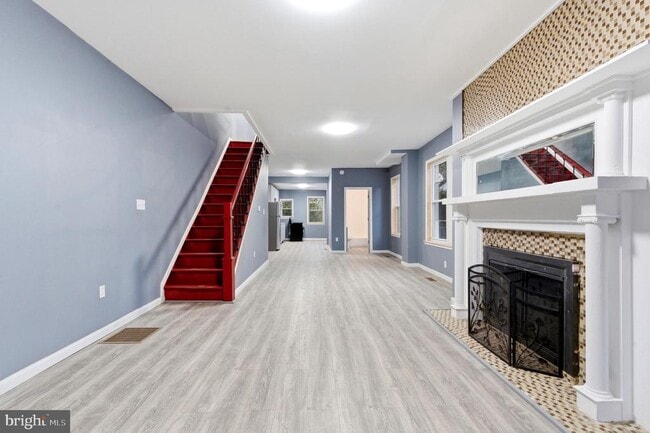 Building Photo - 111 Hanover Dr