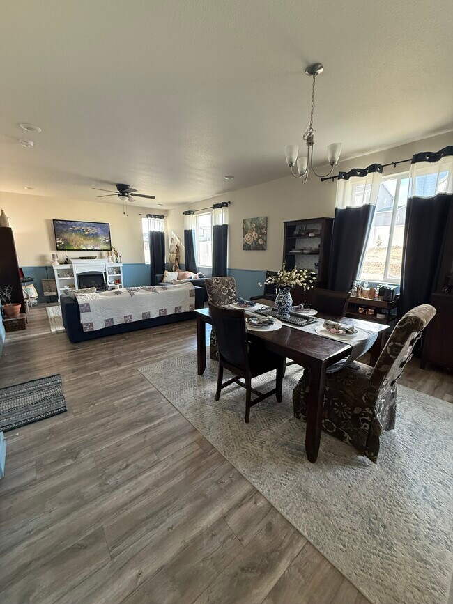 Building Photo - 12678 Granite Ridge Dr