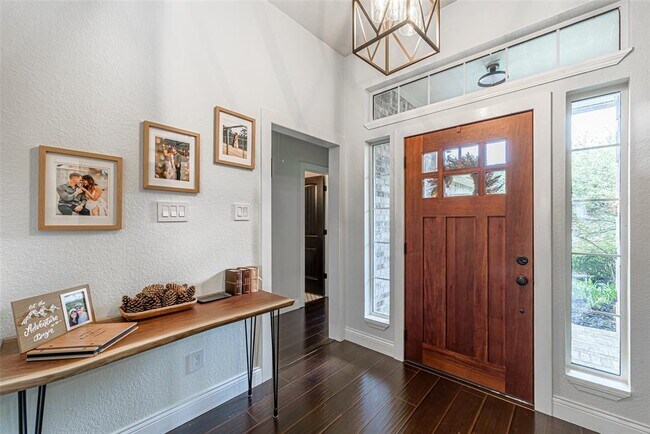 Foto del edificio - 7519 Stonesfield Pl