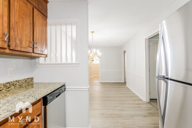 Foto del edificio - 5403 Dusty Trail Rd