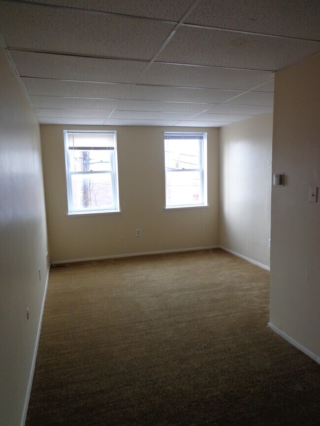 Sala de estar - 902 P J McArdle Roadway