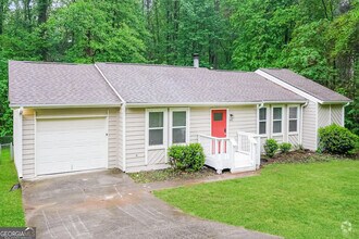 Building Photo - 491 Pineland Cir