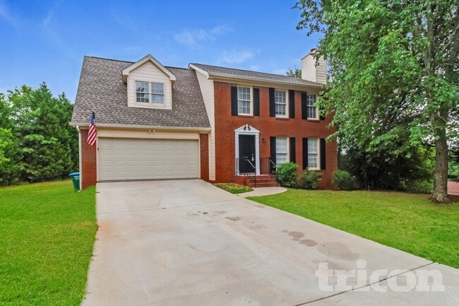 Building Photo - 3850 Paulownia Dr