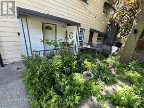 Building Photo - 66 Dagmar Ave
