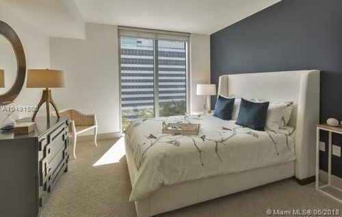 Foto del edificio - 201 SE 2nd Ave