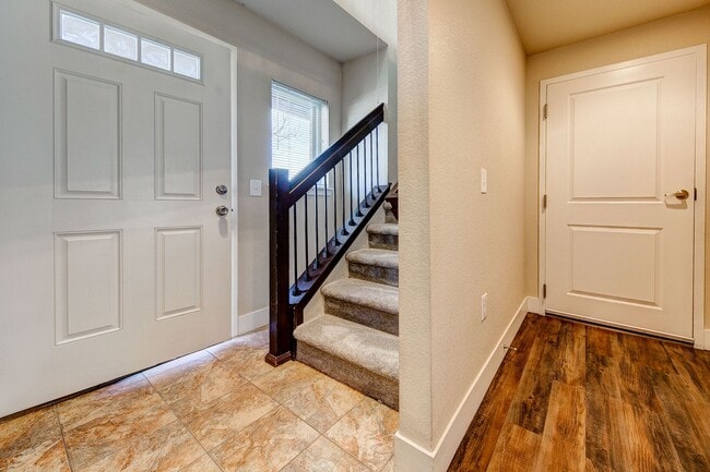 Foto del edificio - Rooftops - Unit 09