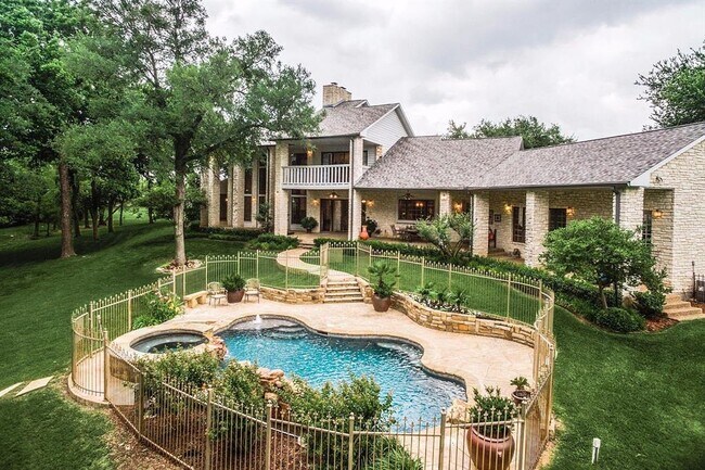 Foto del edificio - 861 N Preston Rd