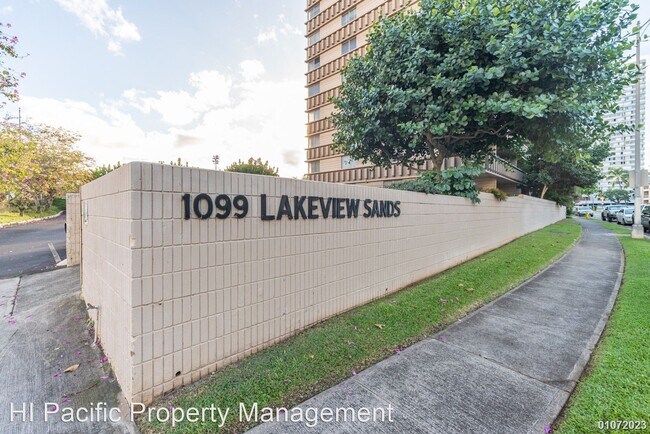 Foto del edificio - 2 br, 1 bath House - 1099 Ala Napunani St ...