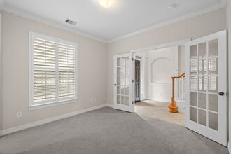 Building Photo - 2196 Bancroft Ln