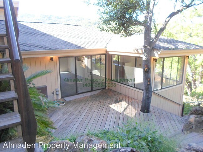 Building Photo - 4 br, 3 bath House - 6838 Elwood Rd.