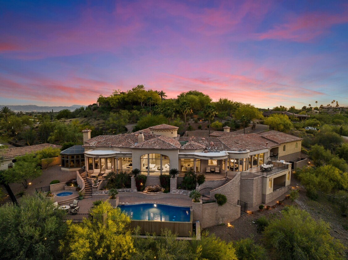 Foto principal - 4490 E Valley Vista Ln