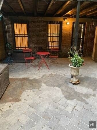 Foto del edificio - 386 8Th STREET