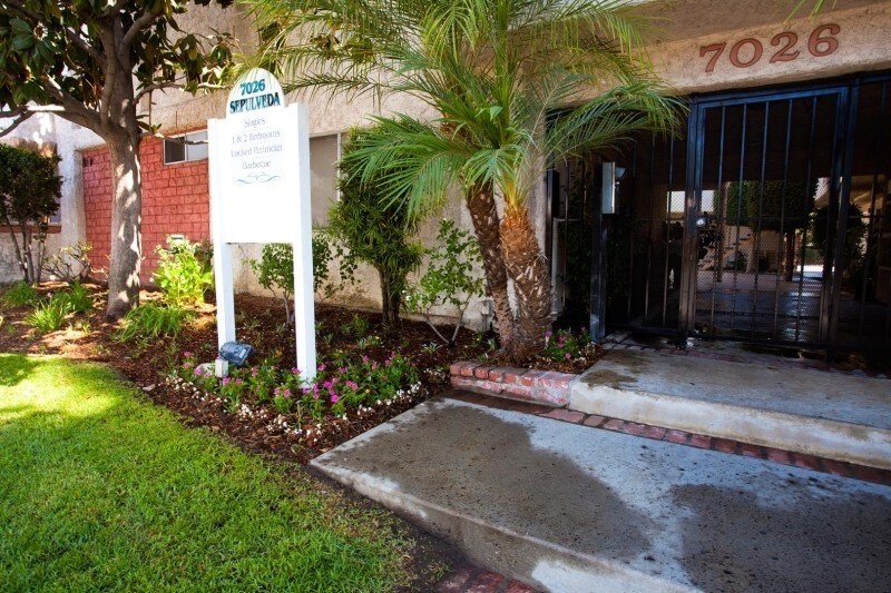Foto del edificio - 7026 Sepulveda Blvd