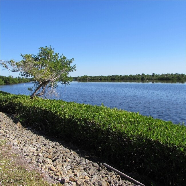 Building Photo - 5371 Blue Crab Cir