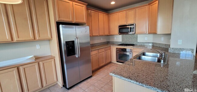 Foto del edificio - 1965 Wind Ranch Rd