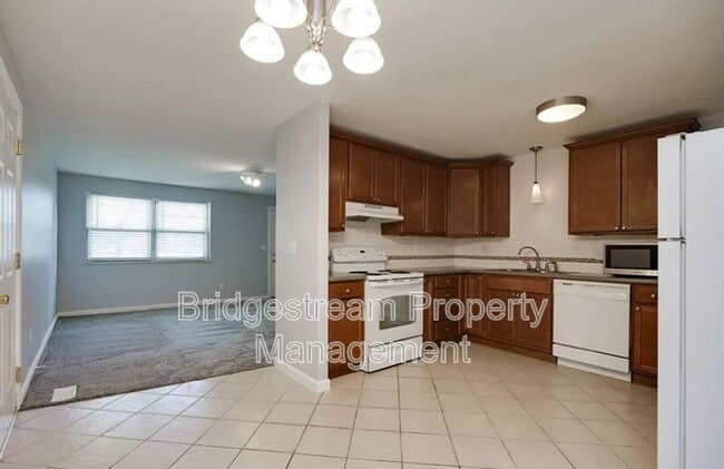 Foto del edificio - 7712 Redbank Ln