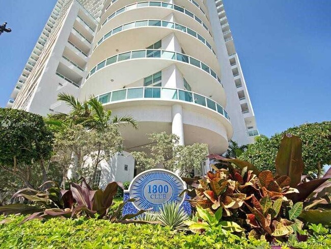 Foto del edificio - 1800 N Bayshore Dr