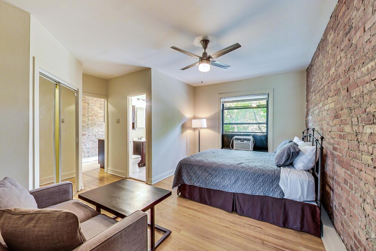 Foto principal - 915 W Schubert Ave