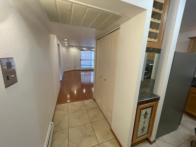 Hallway to LR - 4155 W Rivers Edge Cir