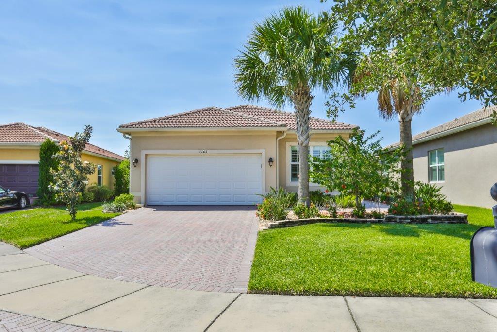 Foto principal - 5103 Shady Stone Pl