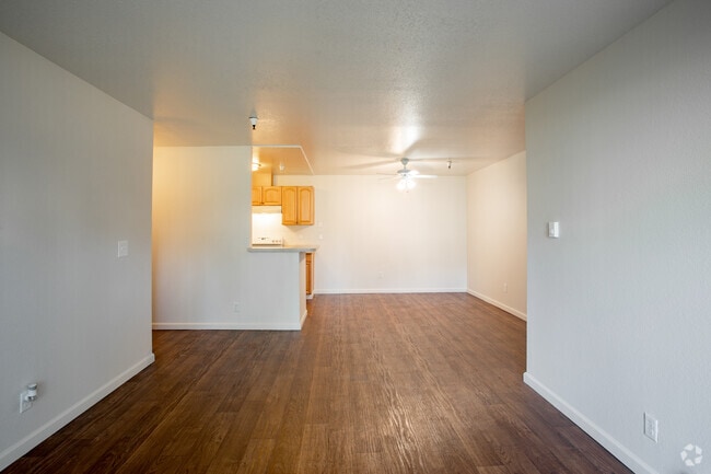 2BR, 1BA - 801SF - Terman