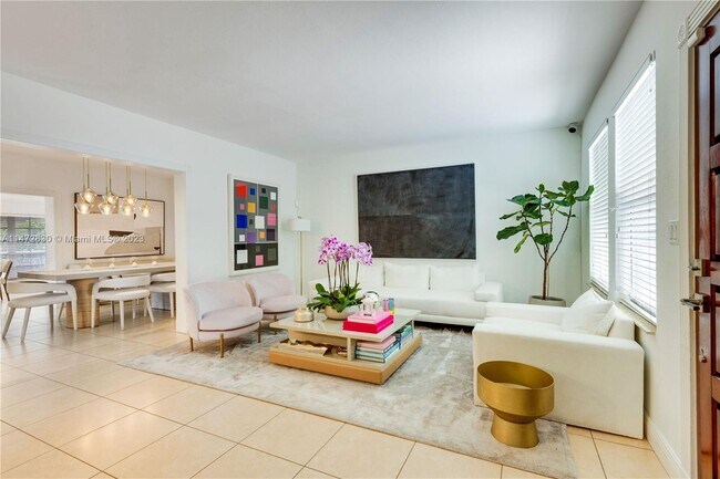 Foto del edificio - 427 Garlenda Ave