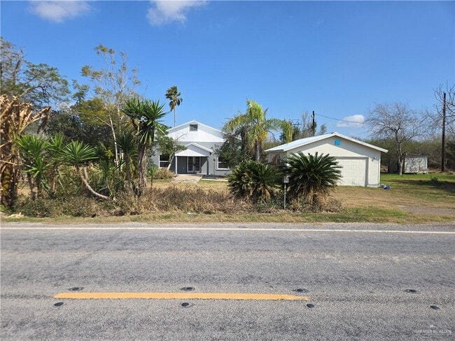 Foto del edificio - 19 Landrum Park Rd