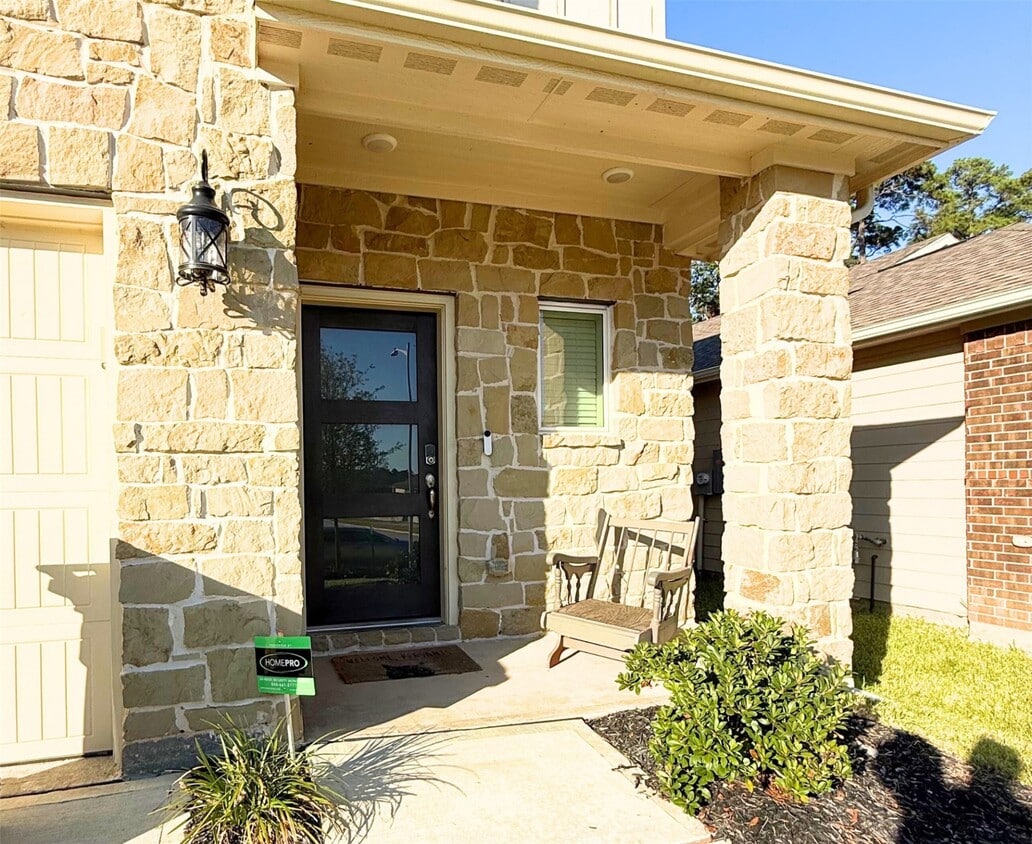 Foto principal - 1934 Darlington Oak Dr