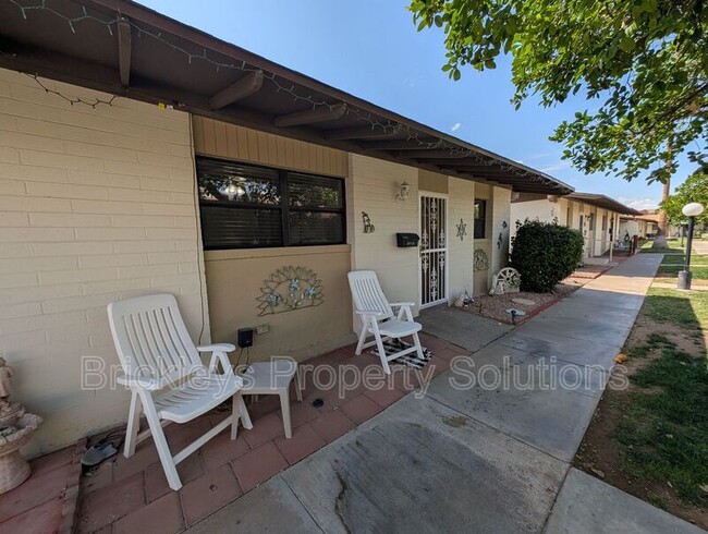 Foto del edificio - 6721 E McDowell Rd