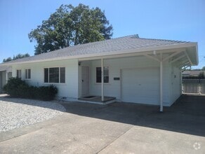 Building Photo - 931 Harold Ln
