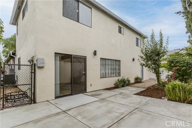 Foto del edificio - 5232 Topanga Canyon Blvd