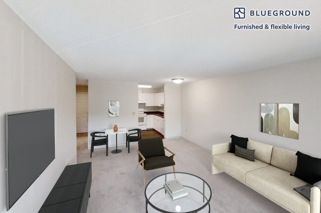 Foto del edificio - One Farms Dr