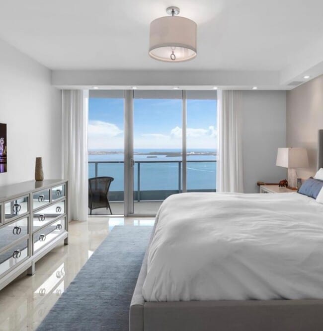 Foto del edificio - 1408 Brickell Bay Dr
