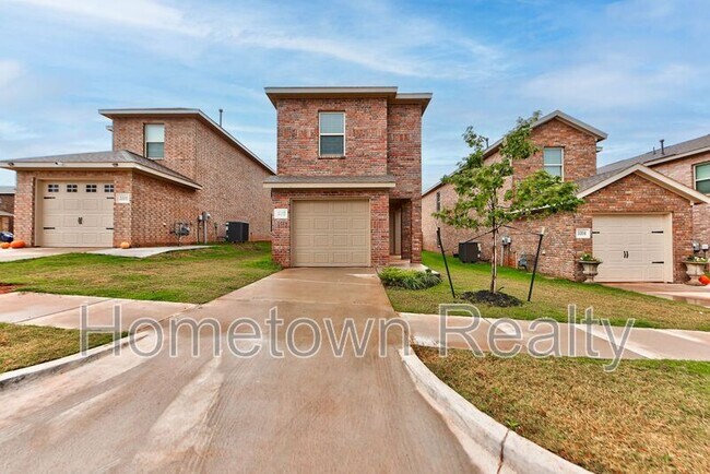 Photo - 3302 NW 148th St House