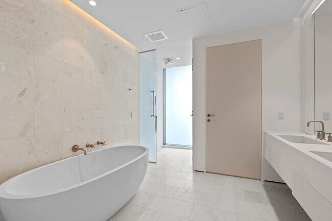 Foto del edificio - 200 Arkona Ct