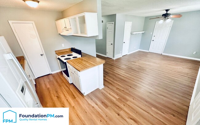 Building Photo - 6498 Wimble Rd