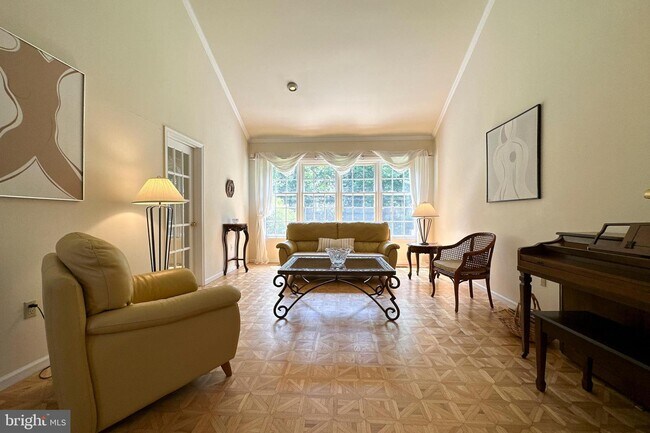 Foto del edificio - 3 Grovers Ct