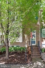 Building Photo - 46209 Walpole Terrace