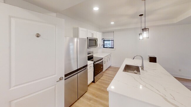 Foto del edificio - 331 E Ann St